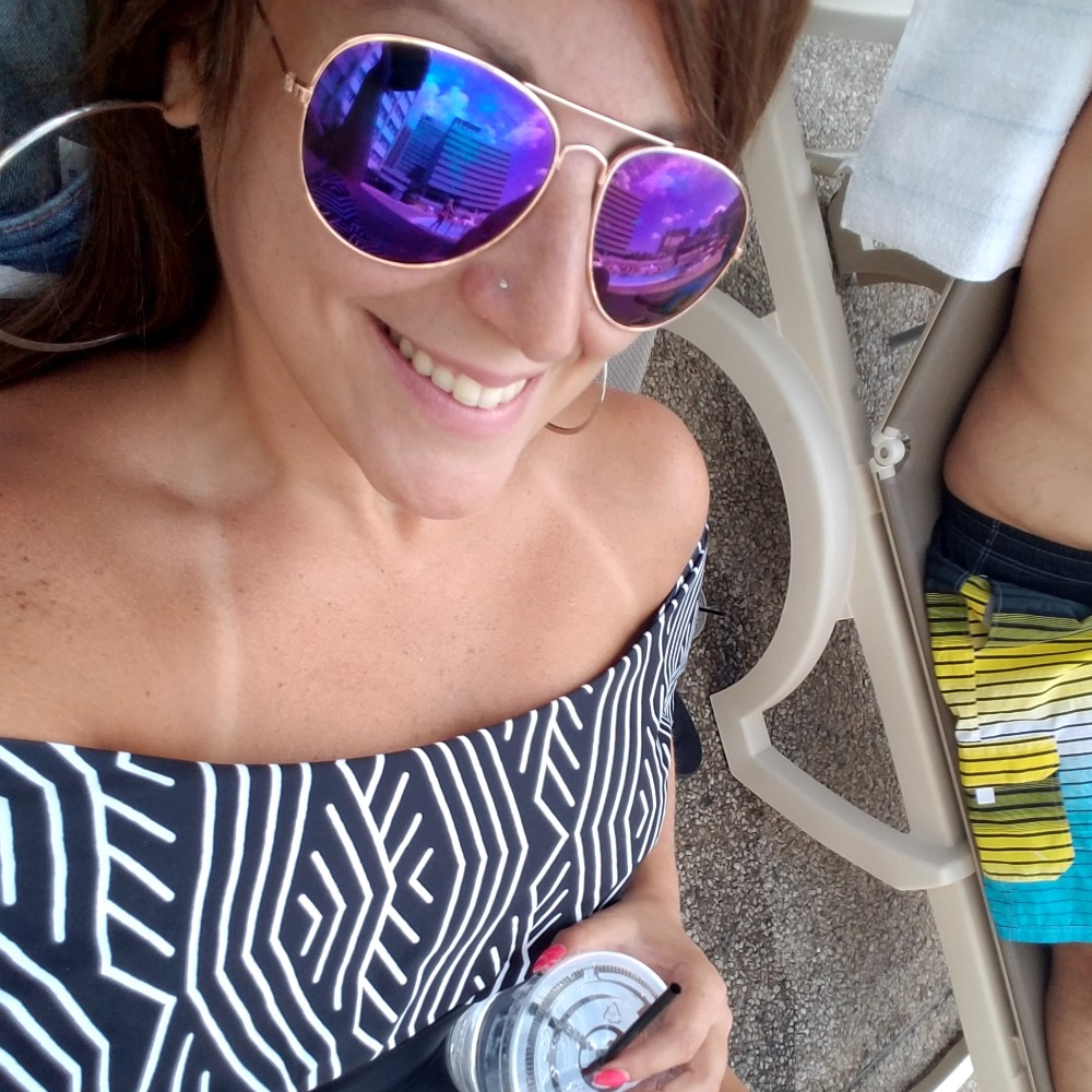 Meet your Posher, Jenna